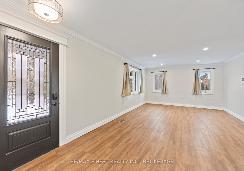 8727-county-road-2-greater-napanee-ontario-x12723690