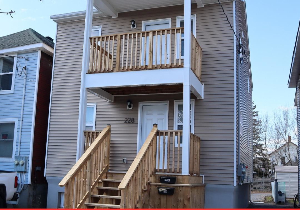228-228a-carleton-street-cornwall-ontario-x12723772