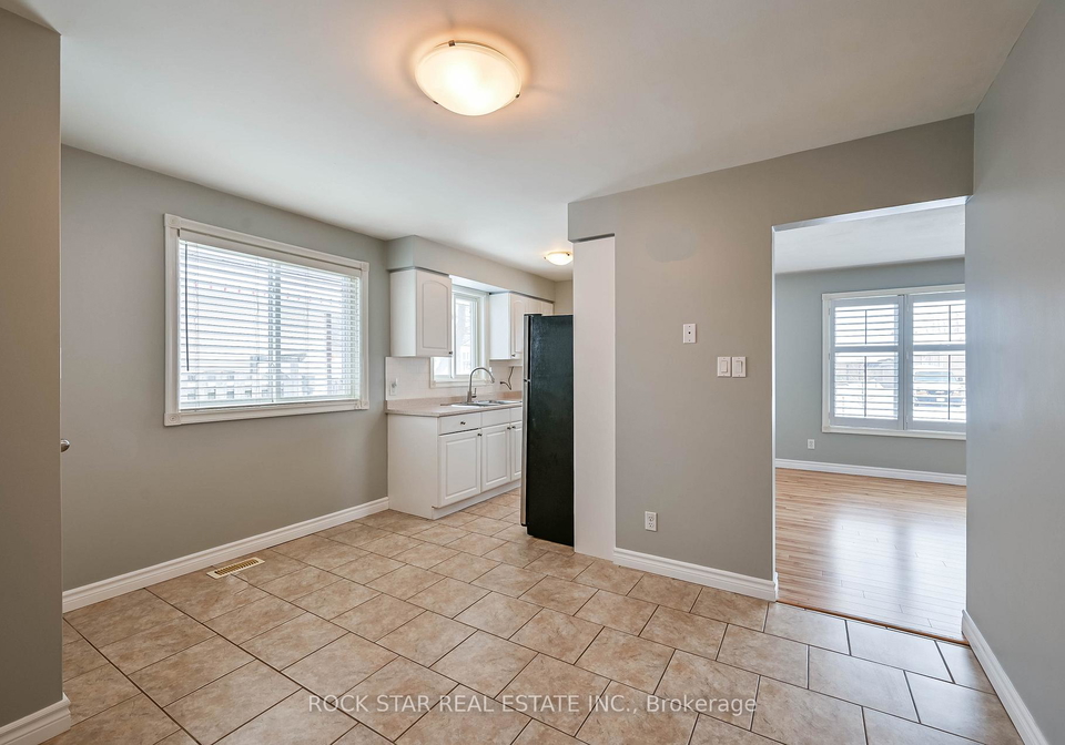 73-barwood-crescent-kitchener-ontario-x12724178