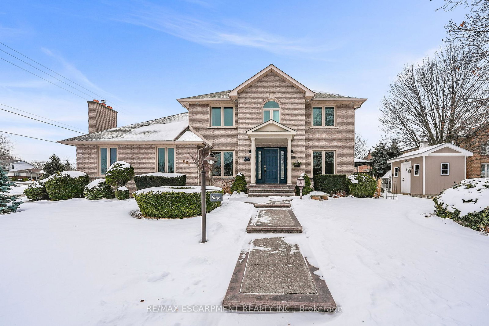 1-shoreline-crescent-grimsby-ontario-x12724266