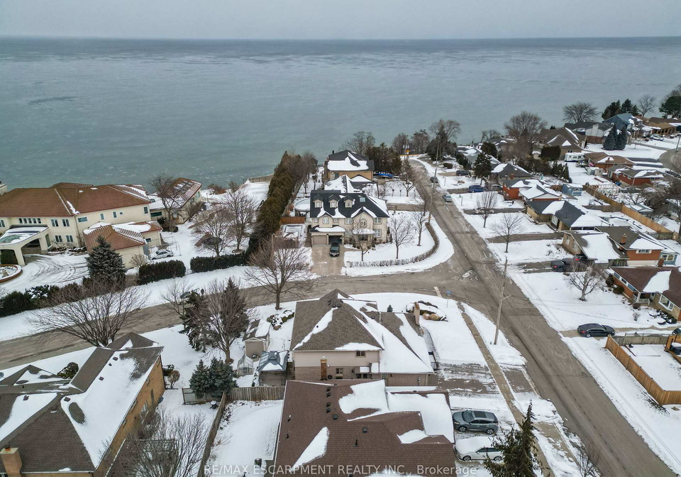 1-shoreline-crescent-grimsby-ontario-x12724266