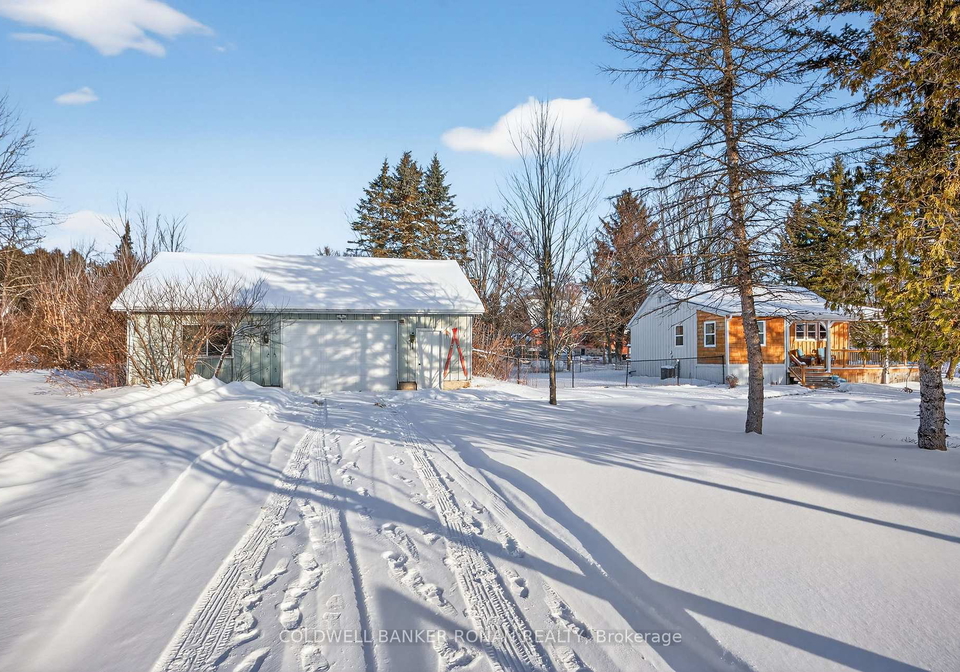 667287-20-side-road-mulmur-ontario-x12724282