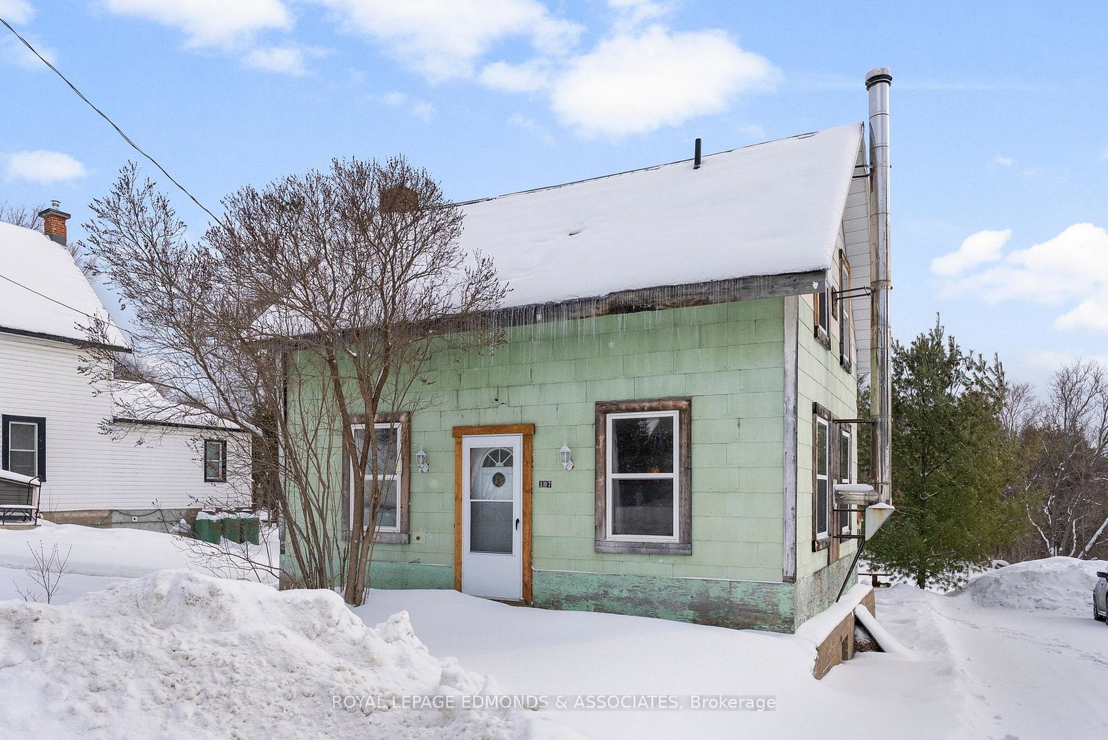 107-bonnechere-street-e-bonnechere-valley-ontario-x12724400