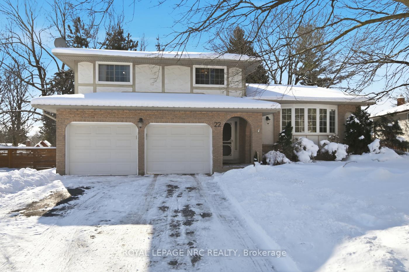 22-bigelow-crescent-pelham-ontario-x12724458