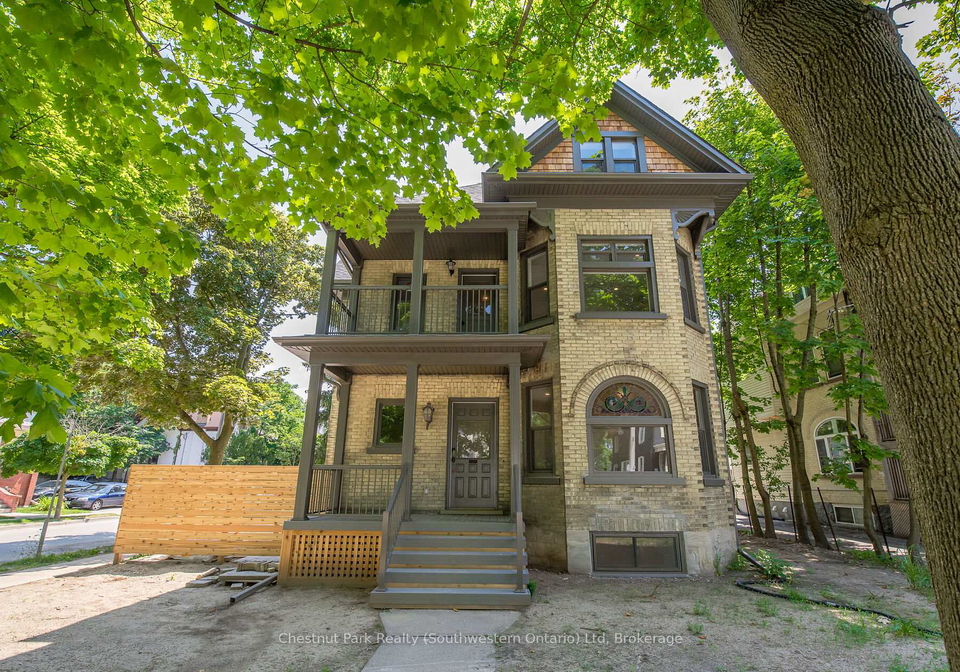 11young-street-kitchener-ontario-x12724464