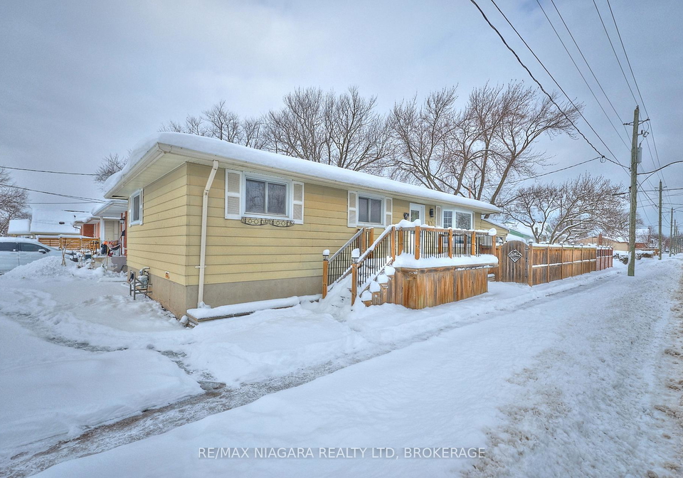 23-alexandra-boulevard-st-catharines-ontario-x12724500