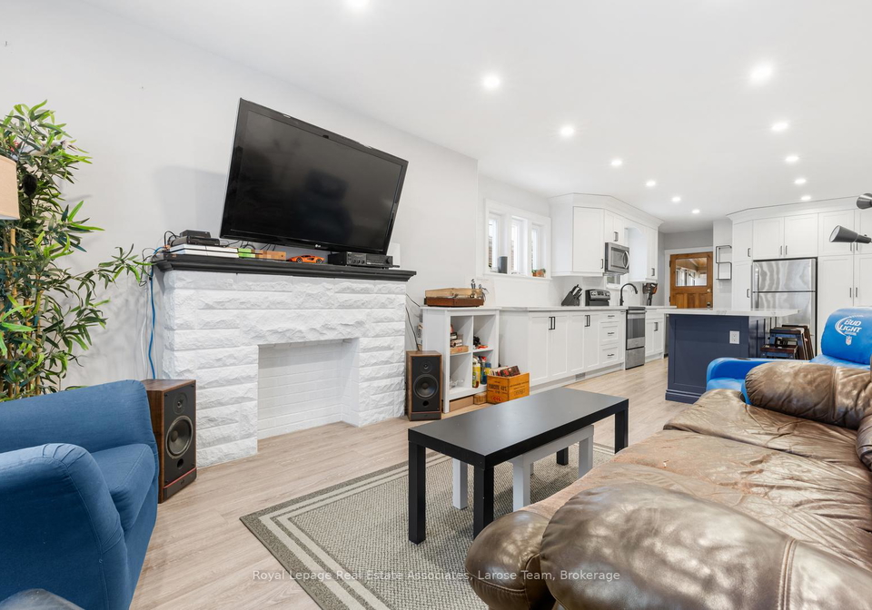 103-haddon-avenue-s-hamilton-ontario-x12724788