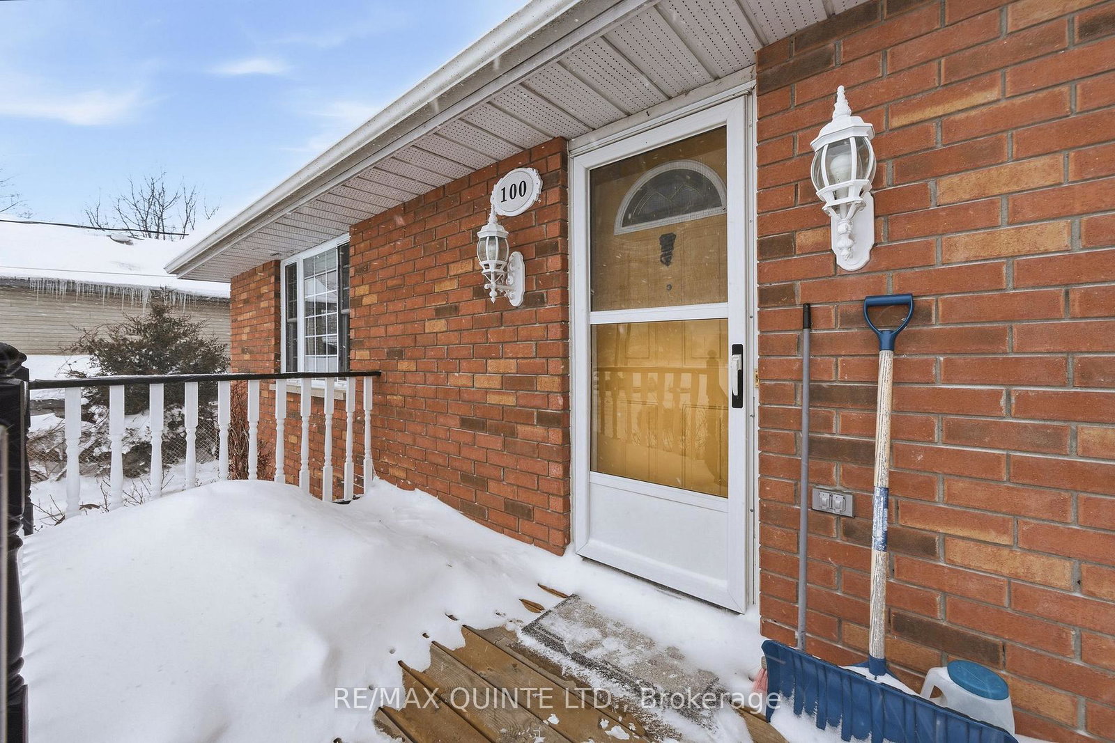 100-creswell-drive-quinte-west-ontario-x12724996