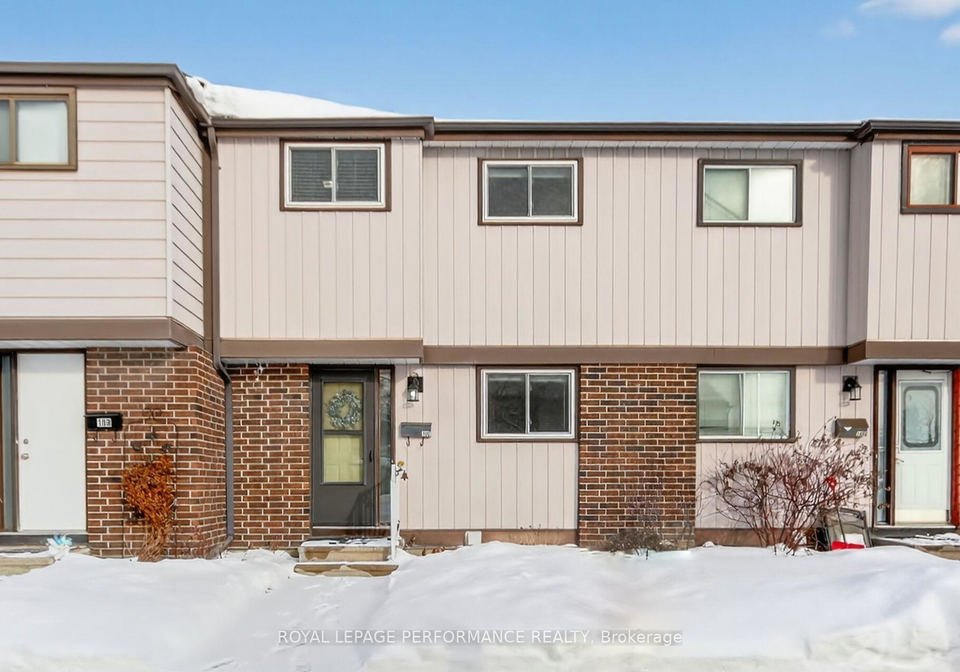 10c-fieldgate-drive-ottawa-ontario-x12725650