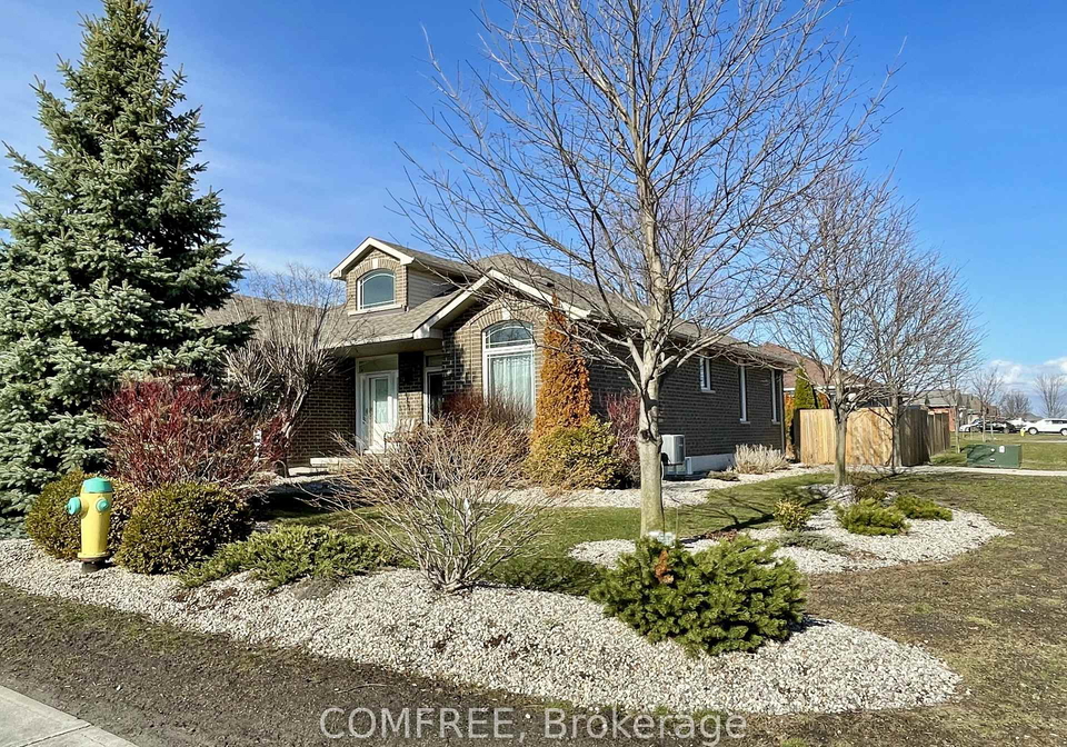 31-essex-drive-belleville-ontario-x12725718