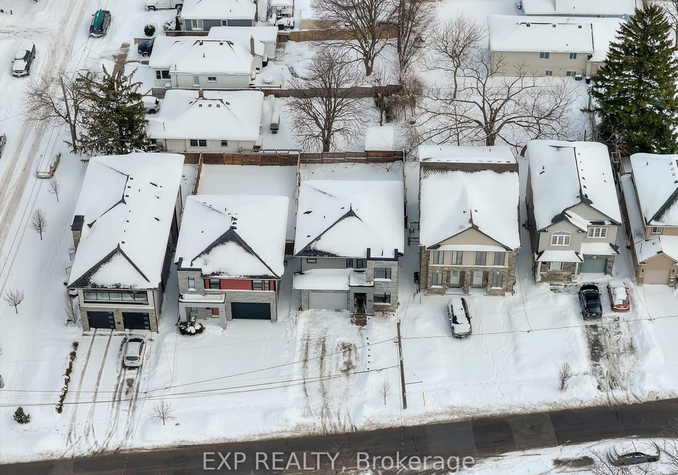 8-leeson-street-st-catharines-ontario-x12726344