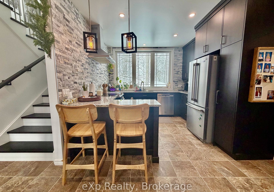 39626-glenannon-road-morris-turnberry-ontario-x12726456