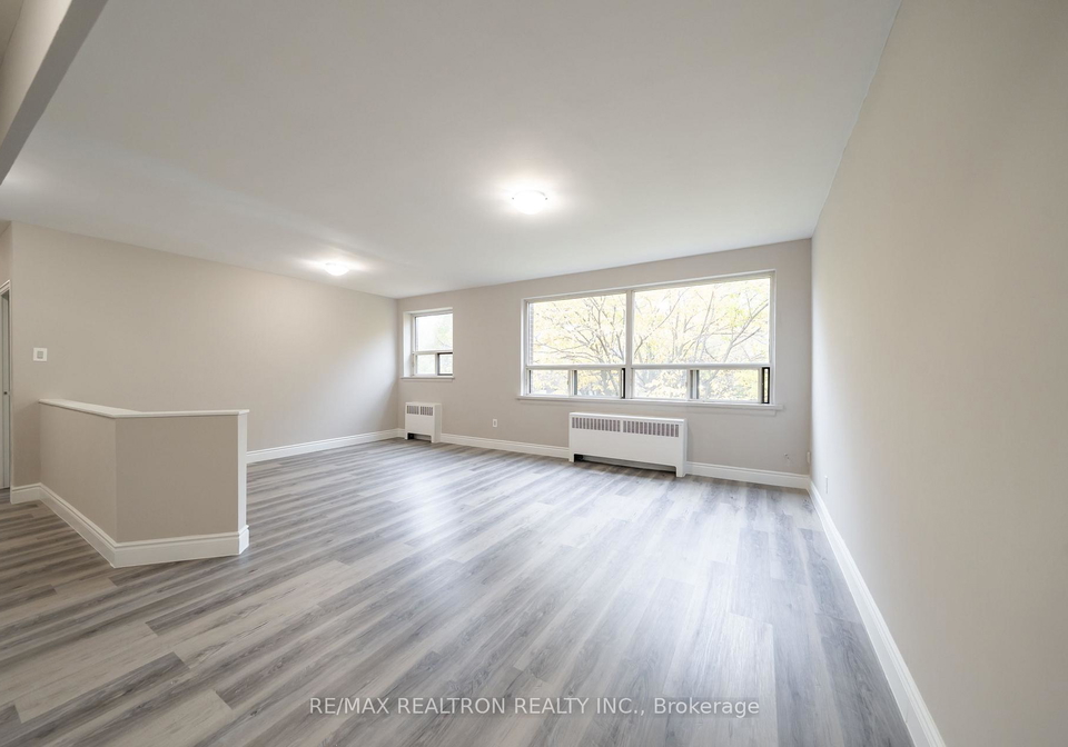 468-ottawa-street-hamilton-ontario-x12727056
