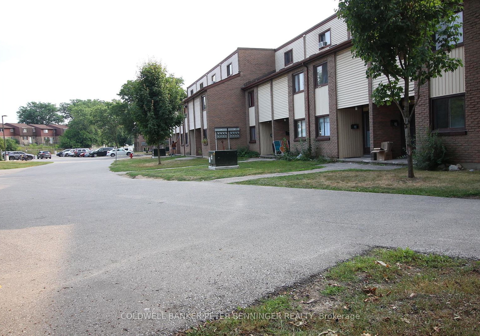 1200-courtland-avenue-kitchener-ontario-x12727488