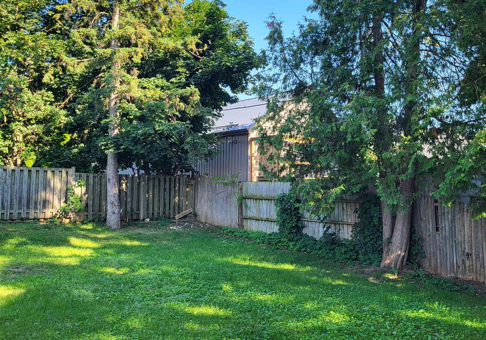 764-dundas-street-woodstock-ontario-x12728028