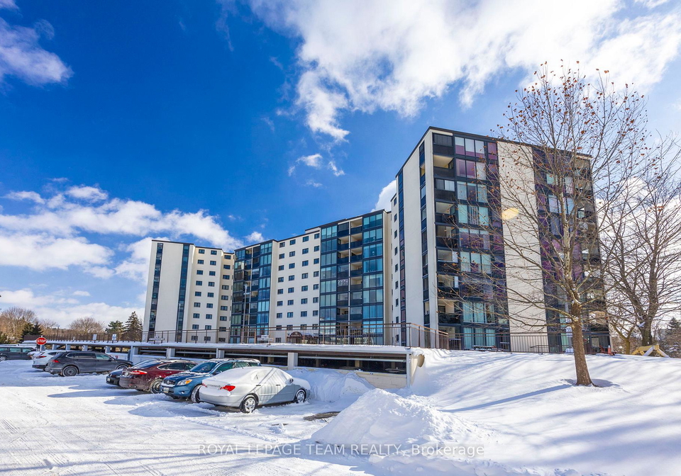 19-woodlawn-road-e-guelph-ontario-x12728390