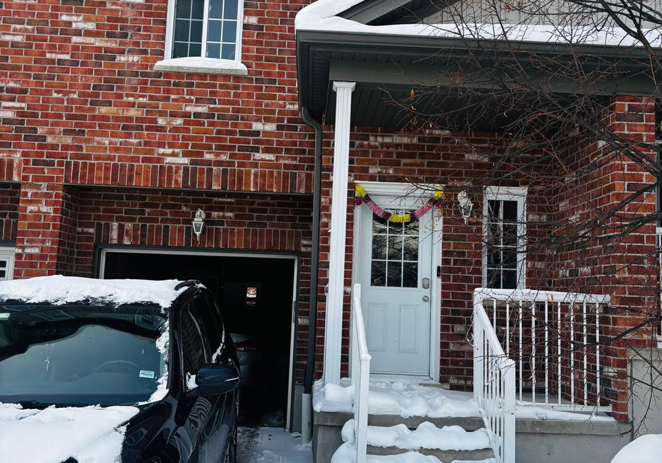 55-mooregate-crescent-kitchener-ontario-x12728434