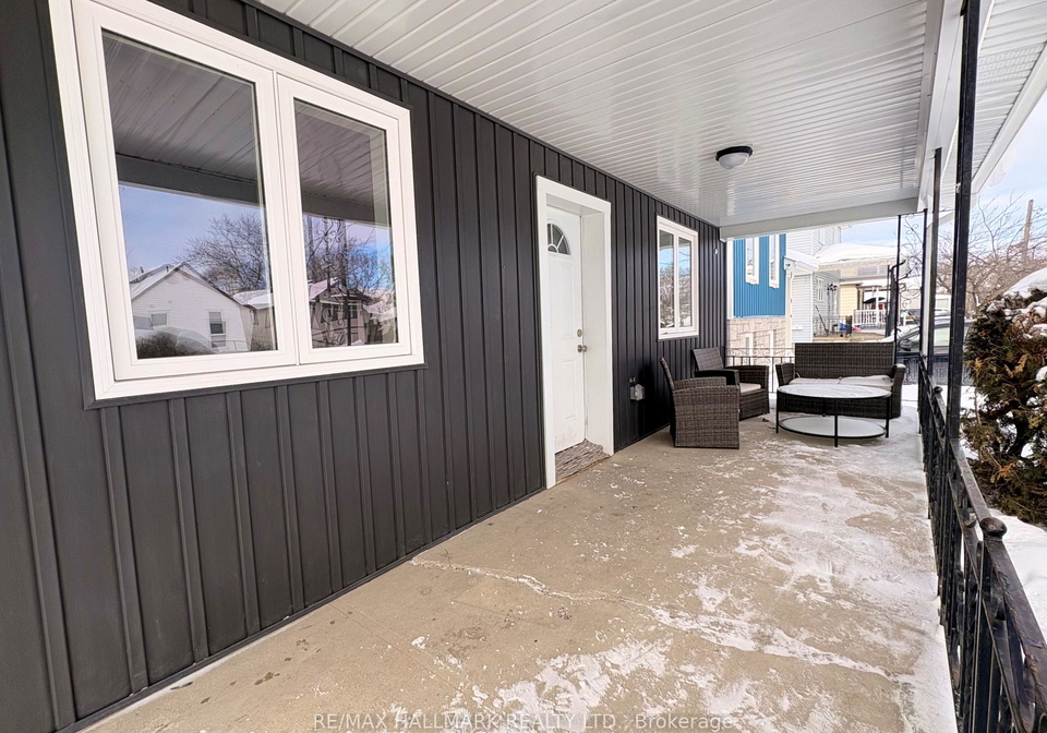 72-churchill-street-st-catharines-ontario-x12728448