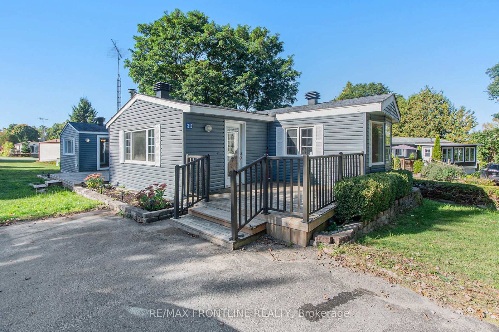 313-acacia-road-drummondnorth-elmsley-ontario-x12728930