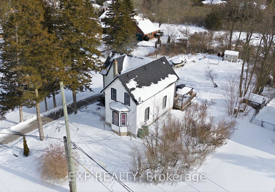 49-old-portage-road-prince-edward-county-ontario-x12728966