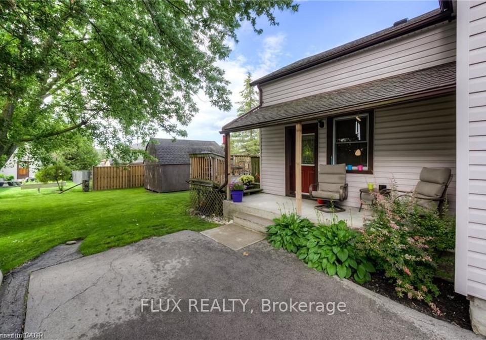 2207-william-shakespeare-street-perth-east-ontario-x12729102
