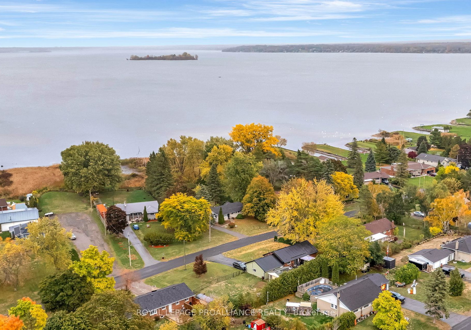 97-roseland-drive-quinte-west-ontario-x12729446