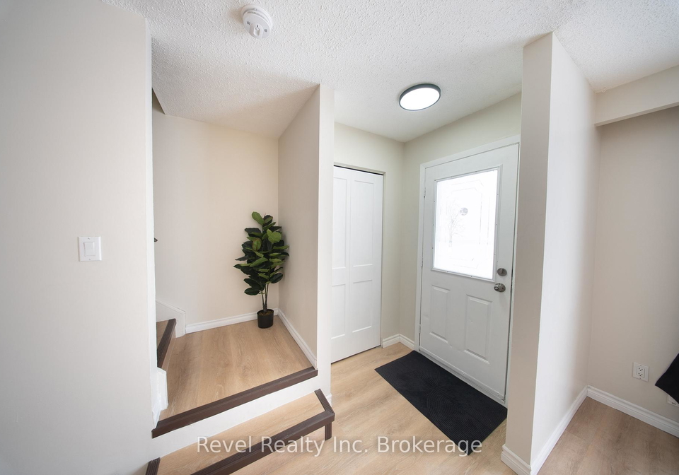 1728-mckeown-avenue-north-bay-ontario-x12729832