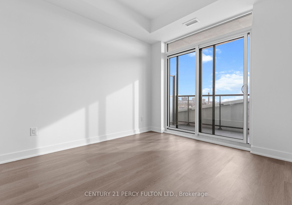 25-wellington-street-s-kitchener-ontario-x12730072