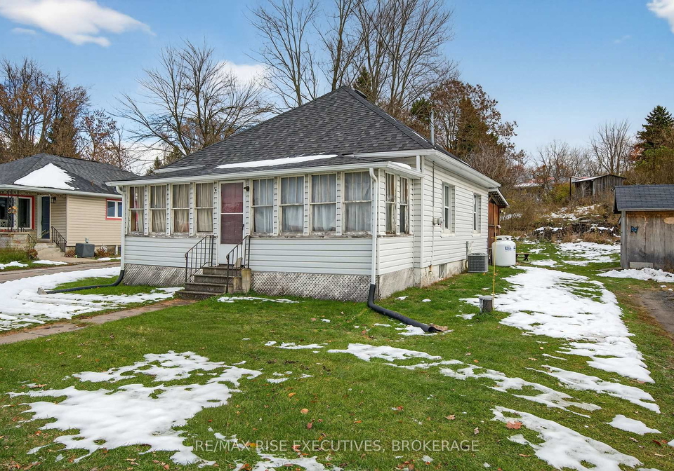 6862-highway-38-frontenac-ontario-x12730114