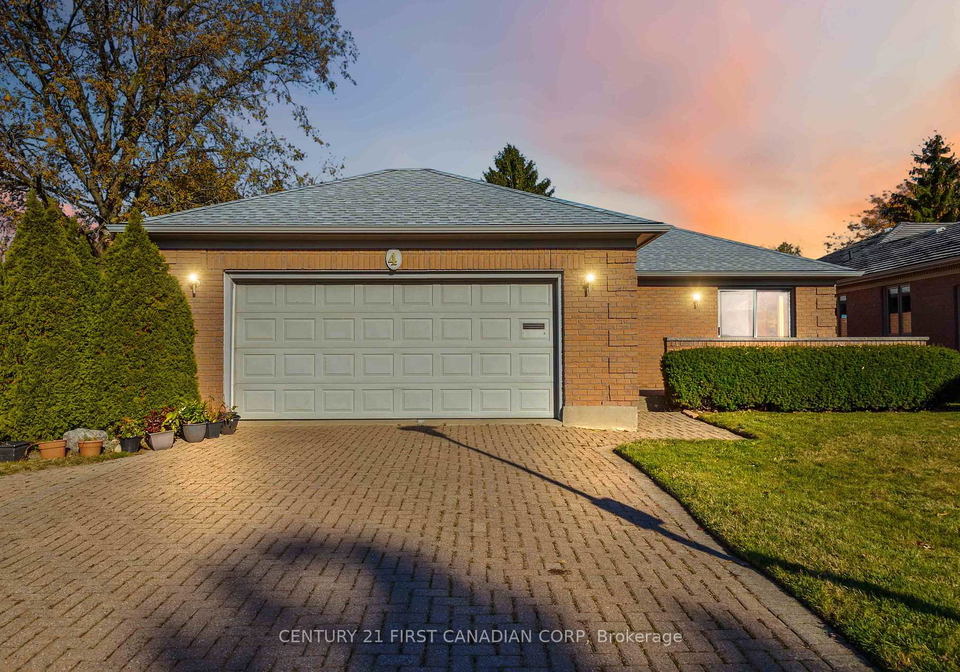 4-barons-court-london-south-ontario-x12730126