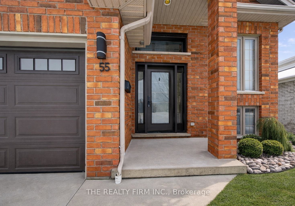 55-queensway-drive-strathroy-caradoc-ontario-x12730216
