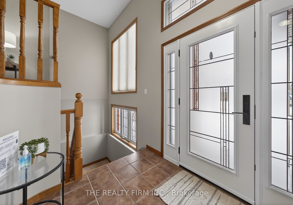 55-queensway-drive-strathroy-caradoc-ontario-x12730216