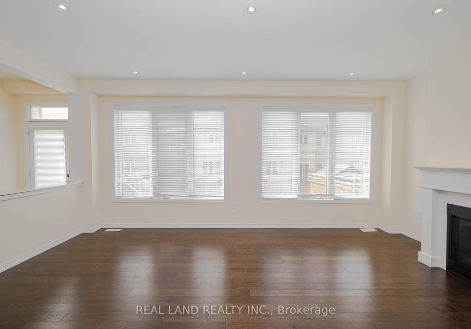 7782-hackberry-trail-niagara-falls-ontario-x12730430