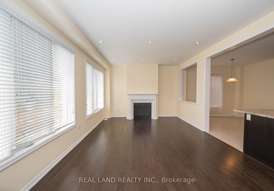 7782-hackberry-trail-niagara-falls-ontario-x12730430