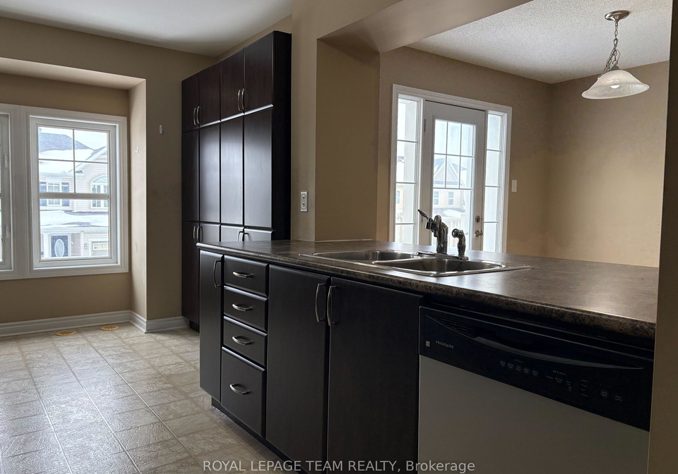 2652-baynes-sound-way-ottawa-ontario-x12730694