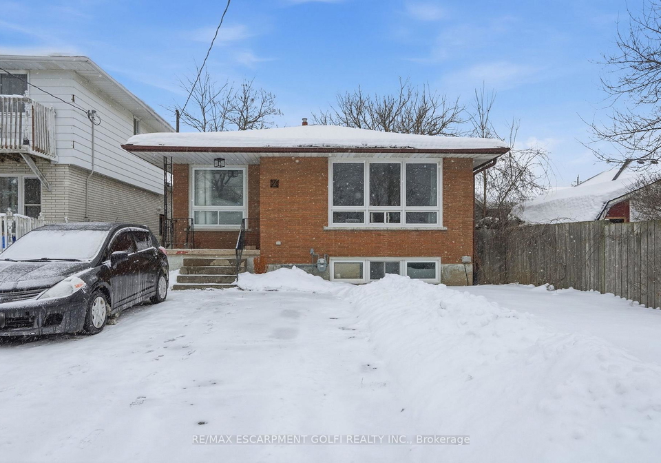 2-vera-street-st-catharines-ontario-x12731022