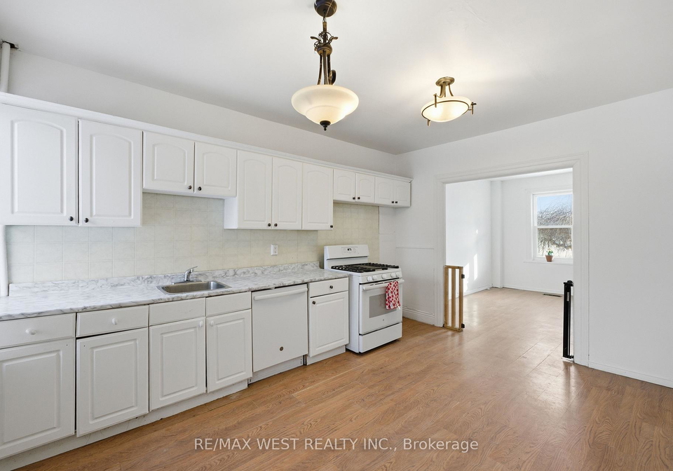 266-wolfe-street-peterborough-ontario-x12731054