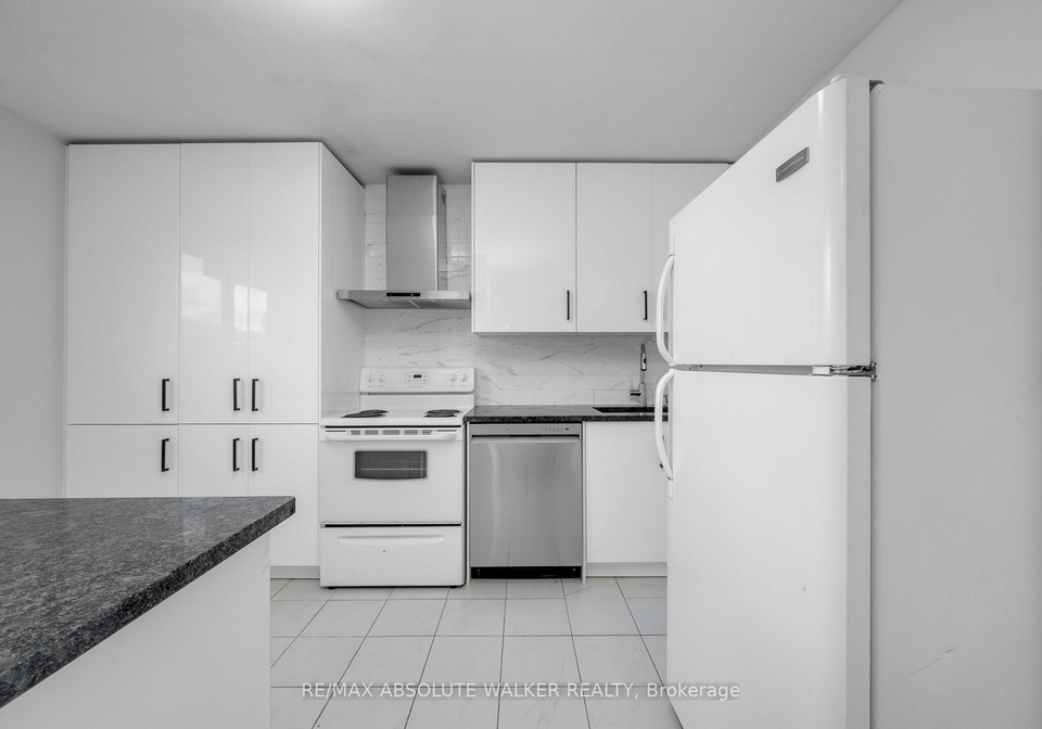 23-mcclintock-way-kanata-ontario-x12731754