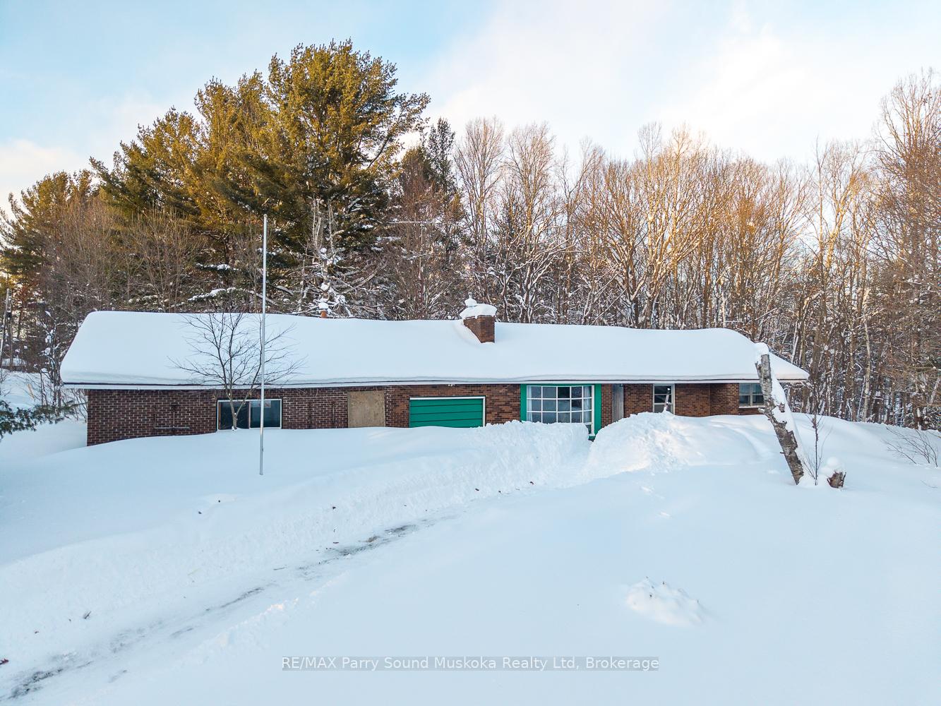 1-old-carling-road-carling-ontario-x12731800