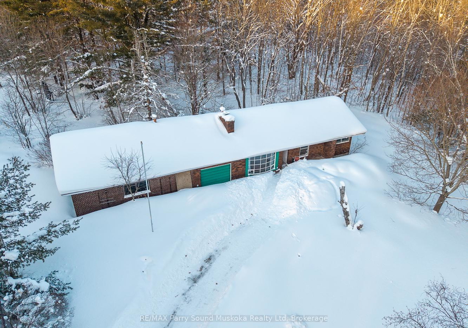1-old-carling-road-carling-ontario-x12731800