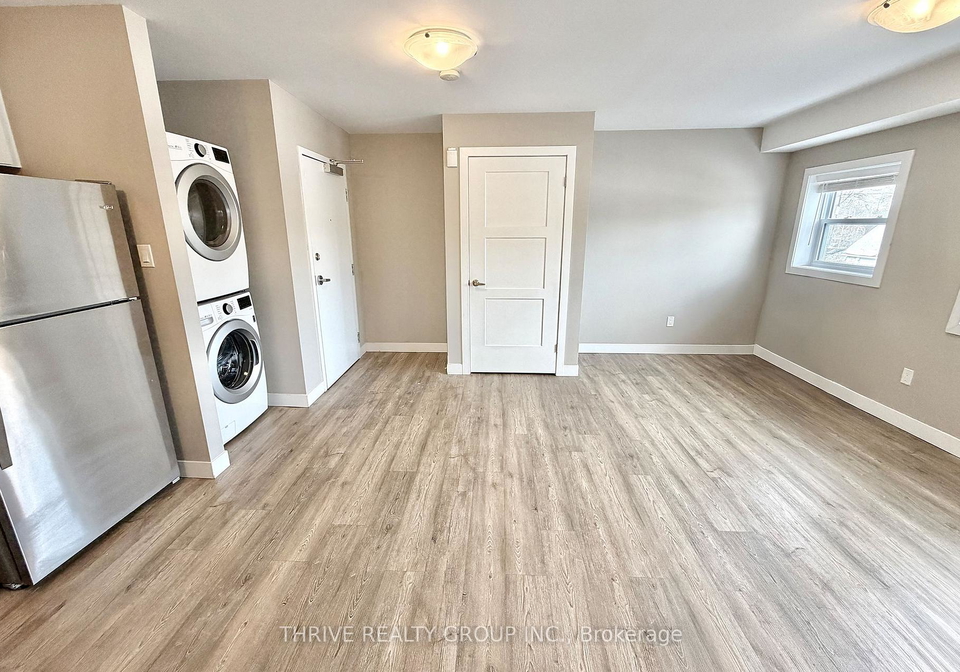 1277-commissioners-road-w-london-south-ontario-x12732158