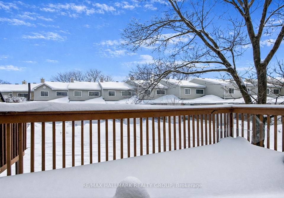 86-esterlawn-private-mckellar-heights-glabar-park-and-area-ottawa-ontario-x12732180