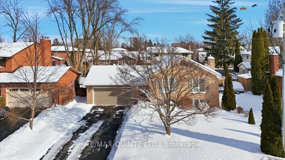 10-grosvenor-drive-belleville-ontario-x12732386