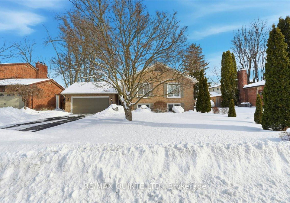10-grosvenor-drive-belleville-ontario-x12732386