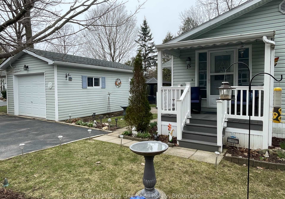 15-huron-lane-ashfield-colborne-wawanosh-ontario-x12732486