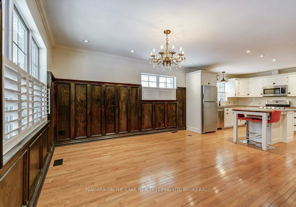 4-dixie-avenue-niagara-on-the-lake-ontario-x12732594