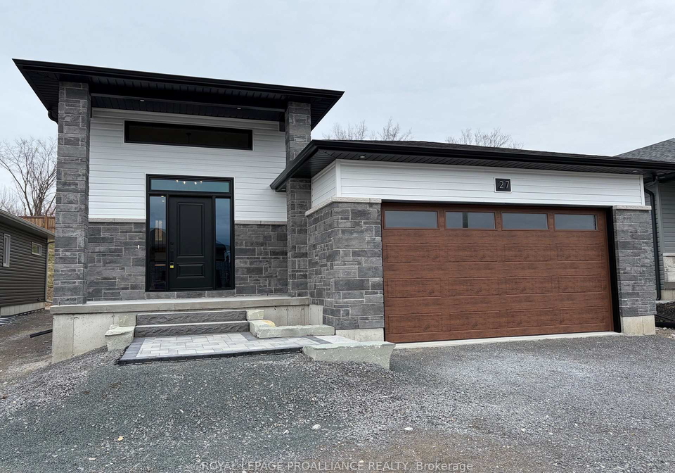 27-schmidt-way-quinte-west-ontario-x12732718