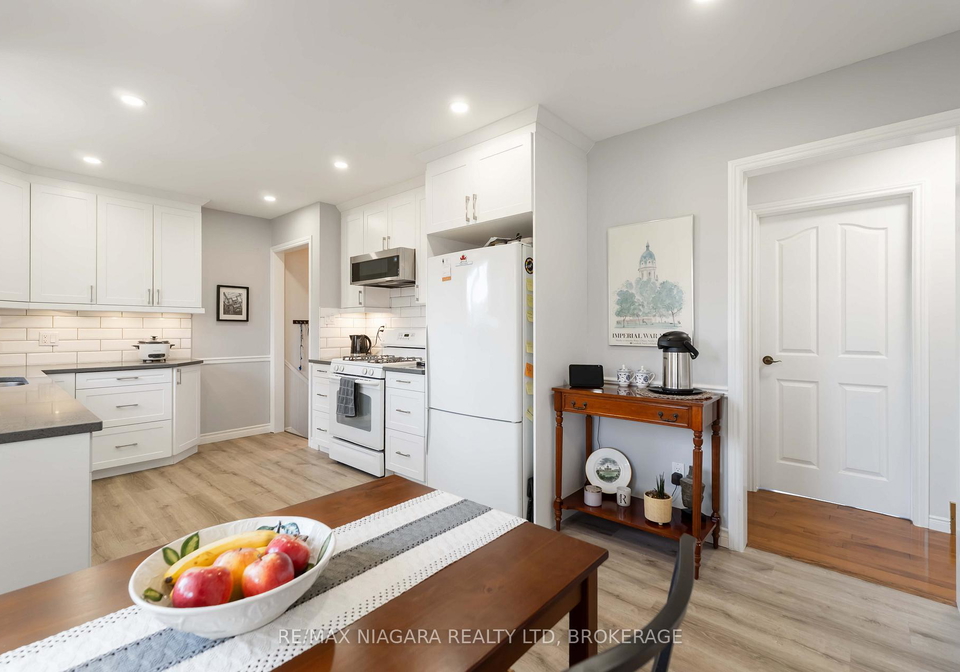 2921-gail-avenue-niagara-falls-ontario-x12732828