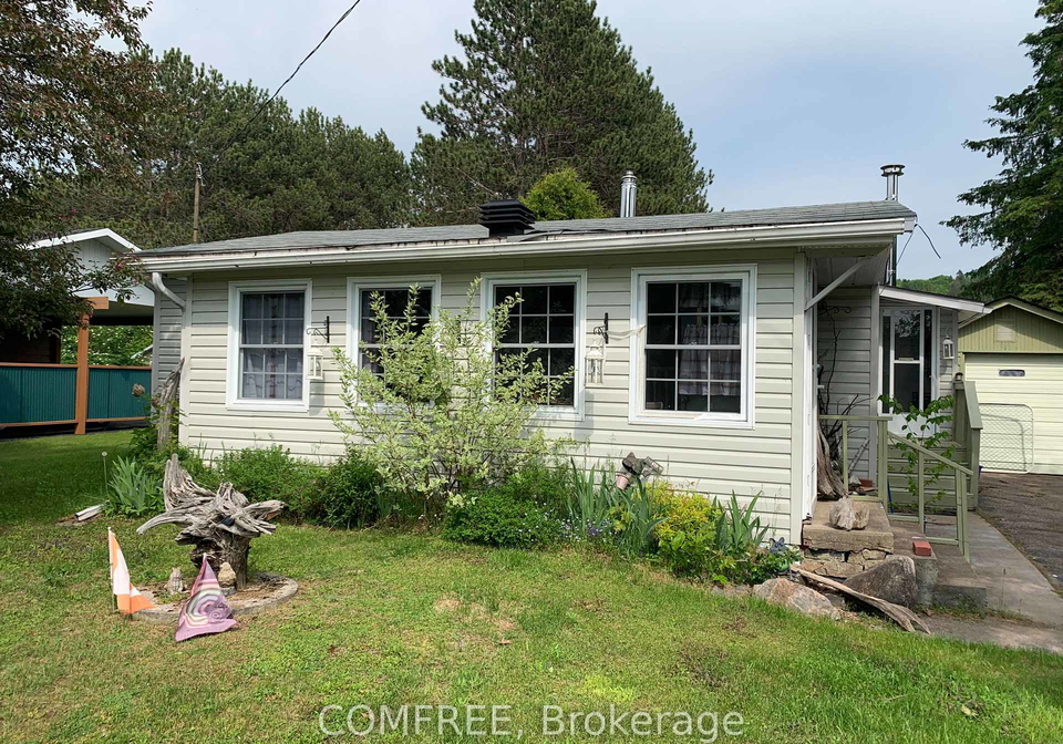 39-lake-street-south-algonquin-ontario-x12732844