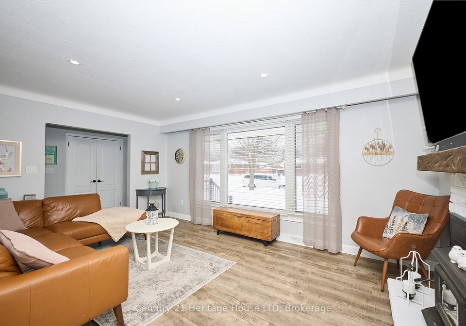 8845-banting-avenue-niagara-falls-ontario-x12732946
